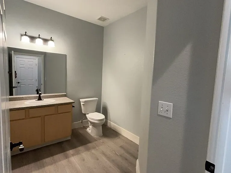 4915 E Russell Rd #133 — Photo 4