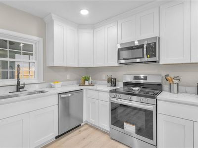 3232 Silina Dr, Virginia Beach, VA, 23452