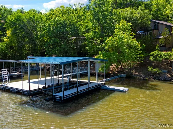 491 Walkers Cay Dr, Osage Beach, MO 65065