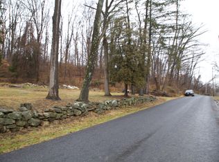 3453 Old Windy Bush Rd, New Hope, PA 18938