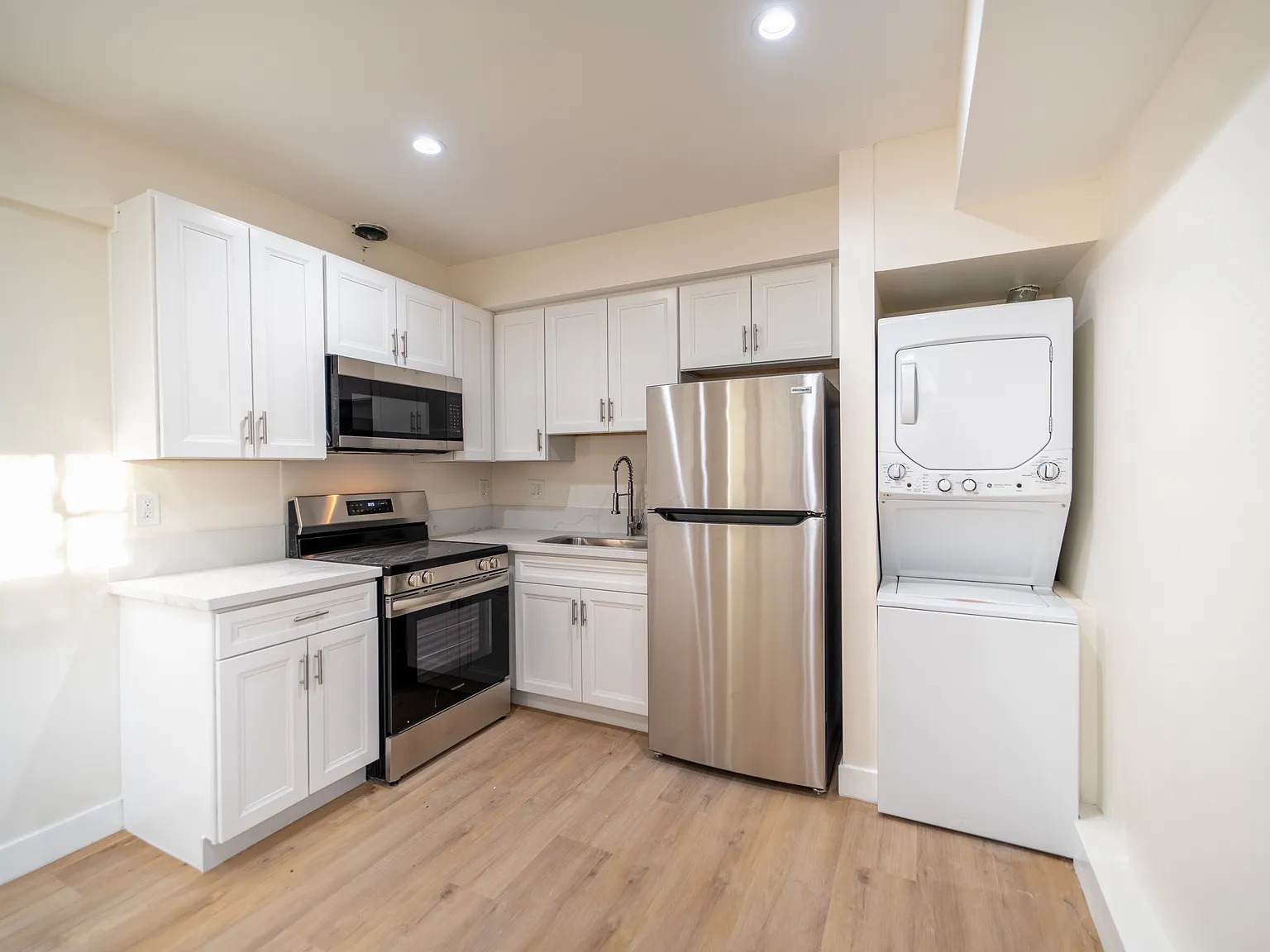 4576 Felton St — Photo 1