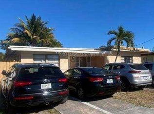 8911 SW 34th St, Miami, FL 33165