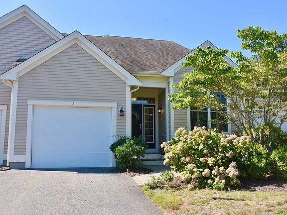 2nd image of 6 Chadwick Ct Unit 6