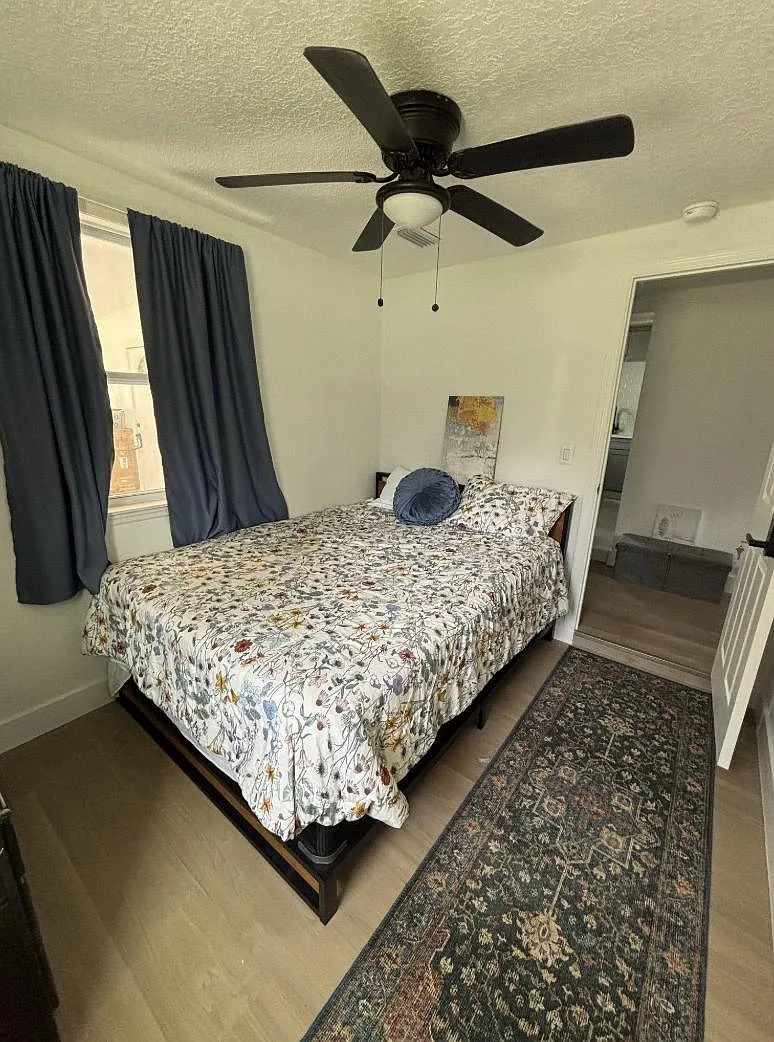 4 bed, 2.0 bath, 1120 sqft, $879 — Photo 1