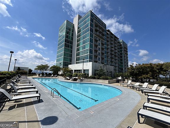 3rd image of 250 Pharr Rd NE APT 1801