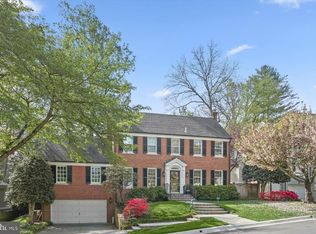 5706 Rockmere Dr, Bethesda, MD 20816