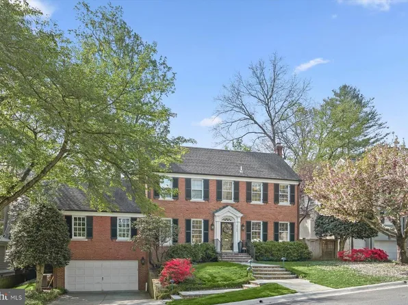 5706 Rockmere Dr, Bethesda, MD 20816