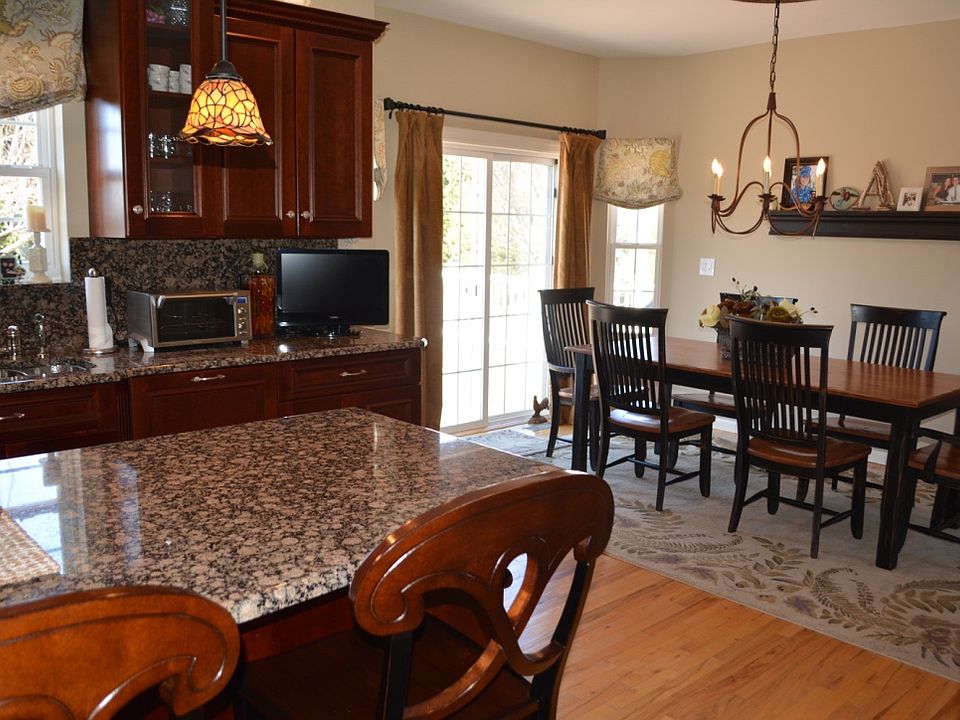 31 Sweetgum Ln, Miller Place, NY 11764 Zillow