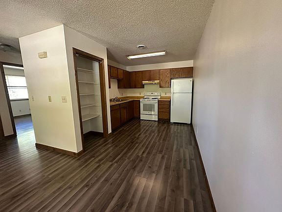 2nd image of 532-536 Jefferson St #17139718