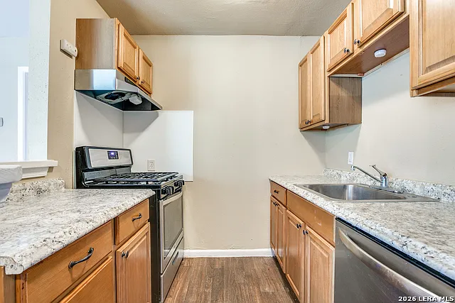216 Lucas St #2 — Photo 5