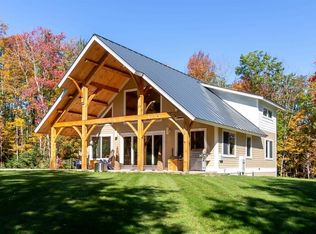 32 New Canada Rd, Danbury, NH 03230