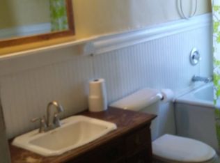 4321 7th Ave APT 3, Rock Island, IL