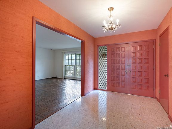 3rd image of 105 Wickford Way