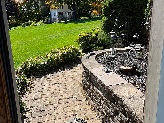 View from apartment door walking out up to driveway