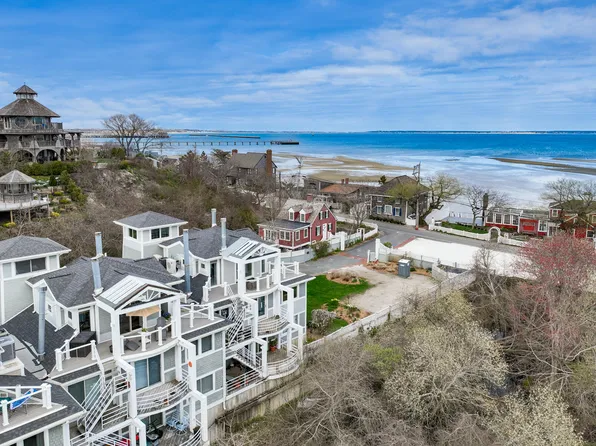 12 Commercial Street #UA6, Provincetown, MA 02657