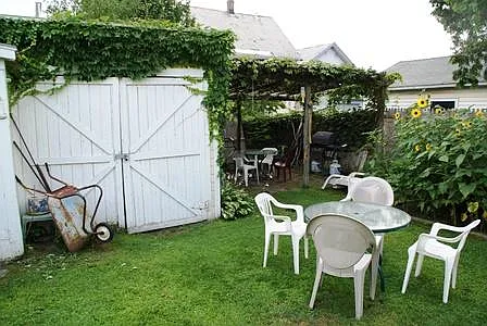 165 Park St #1 — Photo 12