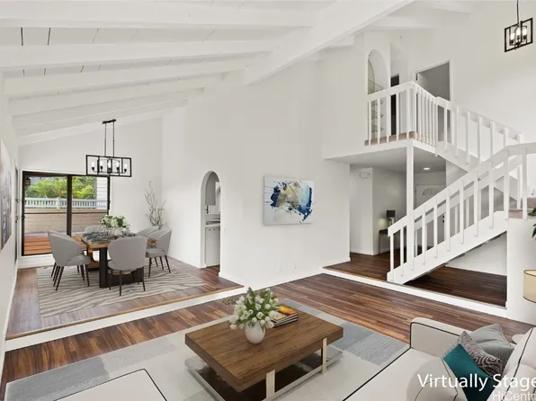 1105 Kahului St, Honolulu, HI 96825