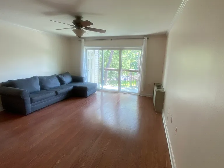 7420 Lakeview Dr #W405 — Photo 4