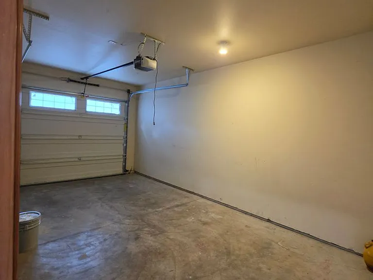 355 SW Pemberly Loop — Photo 13
