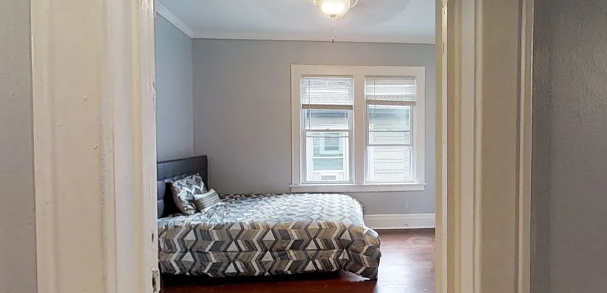 1322 Madison St - 2 — Photo 3