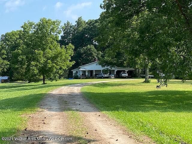2nd image of 655 Airport Rd