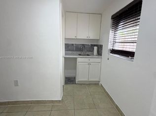 10430 NW 35th Pl Unit 1, Miami, FL 33147