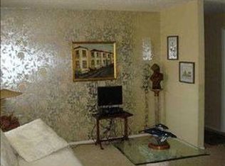 3844 Breezemont Dr, Sarasota, FL 34232