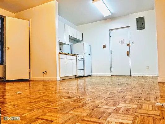 Rented by Citi Habitats | media 13