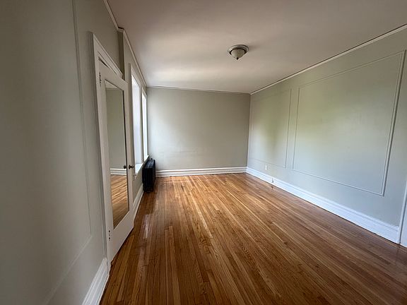 2nd image of 241-243 Roseville Ave #501