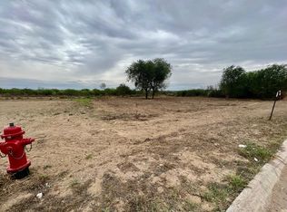 418 Falcon Shores Dr, Zapata, TX 78076