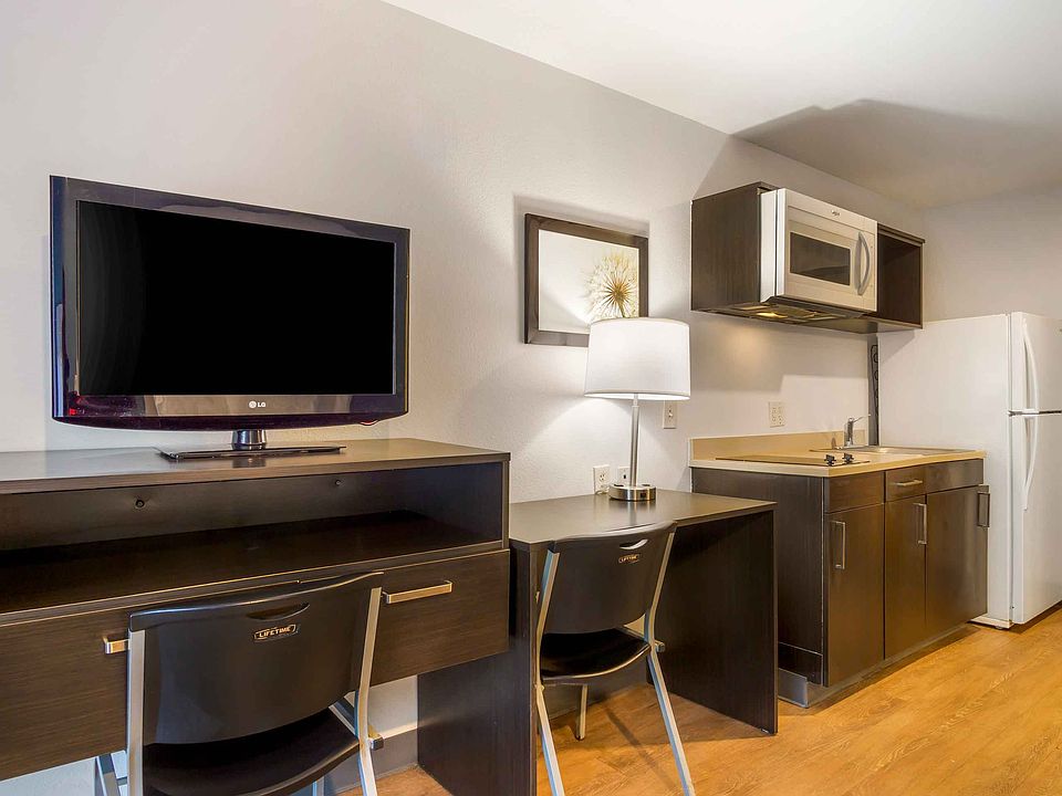 Studio Suite - 2 Queen Beds