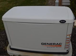 5 Geoffrey Ct, Monroe Township, NJ 08831