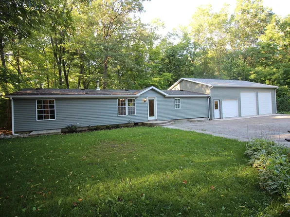 3311 Schmidt Ln, Fort Wayne, IN 46816