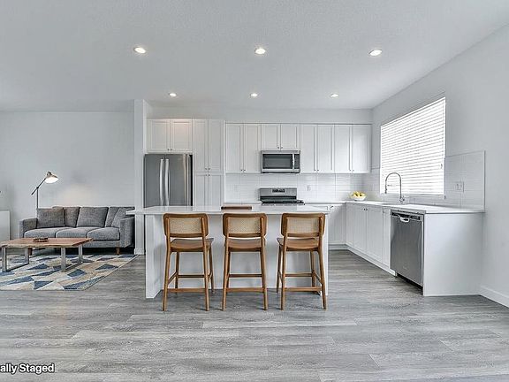 4th image of 16337 15th Ave #22