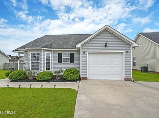 3720 Tifgreen Dr, Greenville, NC 27834
