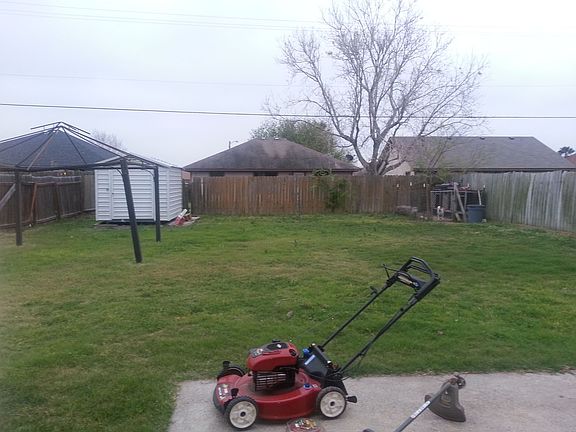 backyard fenced in