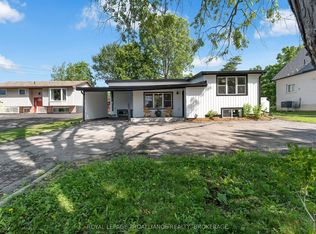 104 Main St, Loyalist, ON K0H1G0