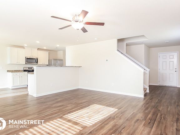 5th image of 302 Armistead Ct