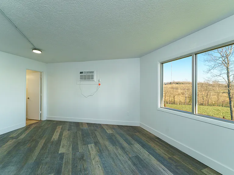 43 Vaughts Dr #A — Photo 10