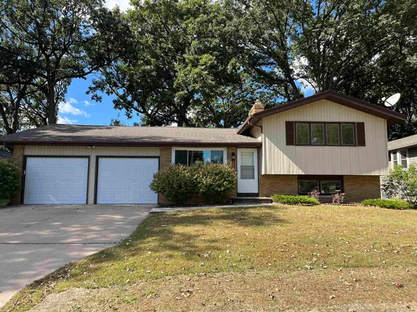 2702 Libal St, Green Bay, WI 54301