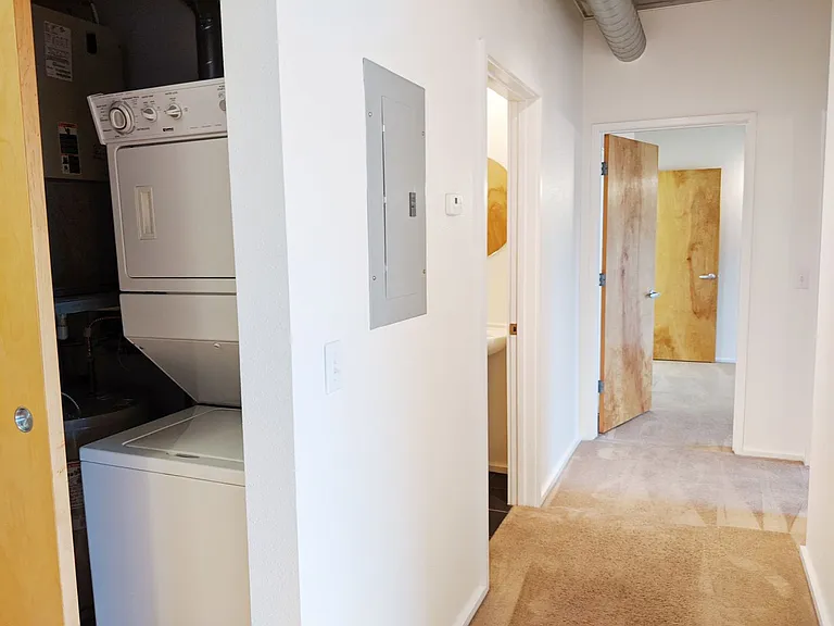 Mercury - Residential — Photo 48