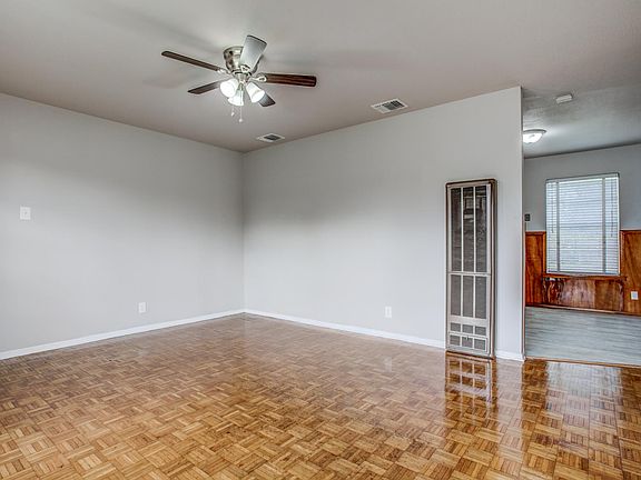 3rd image of 5039 Benham Dr