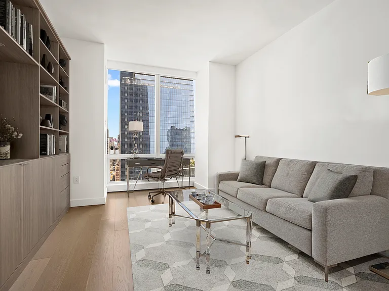 15 Hudson Yards #33H — Photo 4