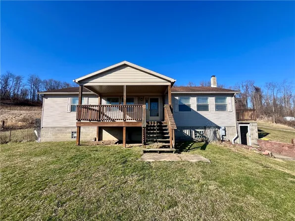 150 Bobish Farm Rd, Mc Clellandtown, PA 15458