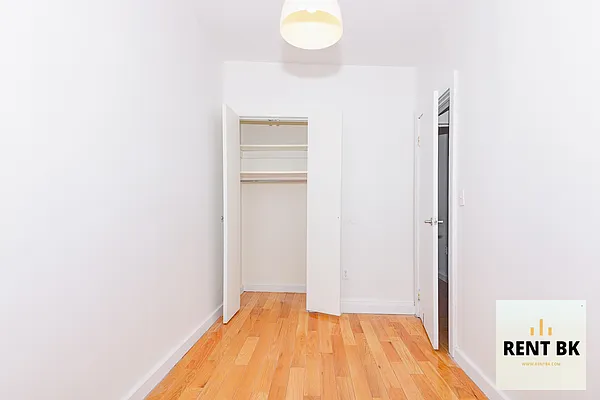 Rented by RENTBK LLC | media 8