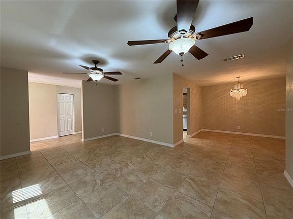 5th image of 1013 INDIAN OAKS E