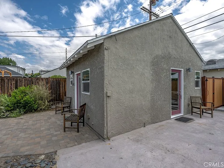 5940 Simpson Ave — Photo 7