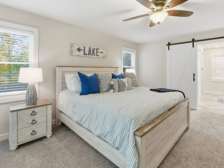 376 Peachtree Dr — Photo 24