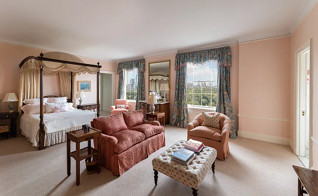 Sold by Douglas Elliman | media 48