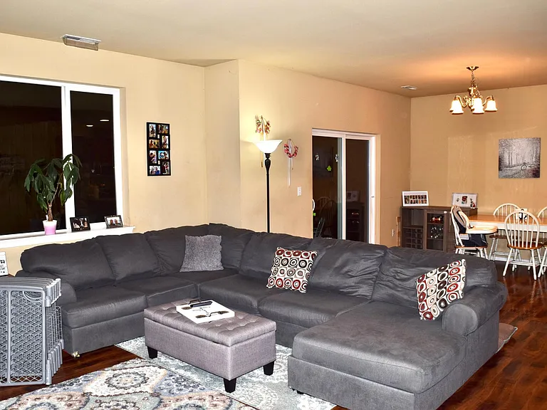 622 Shirehill St — Photo 10